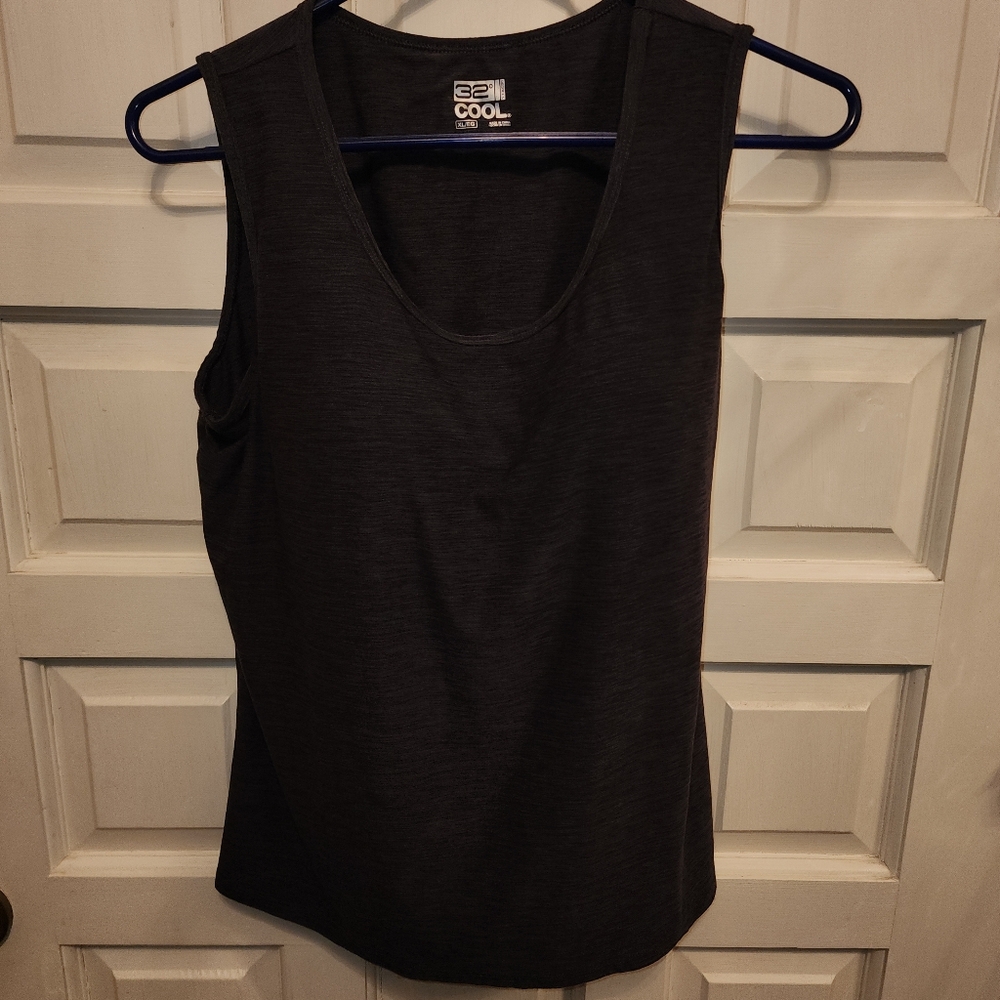 32 Degree Cool Brand Gray Stretch Tank Or Bra Top W/ Firm Cups XL